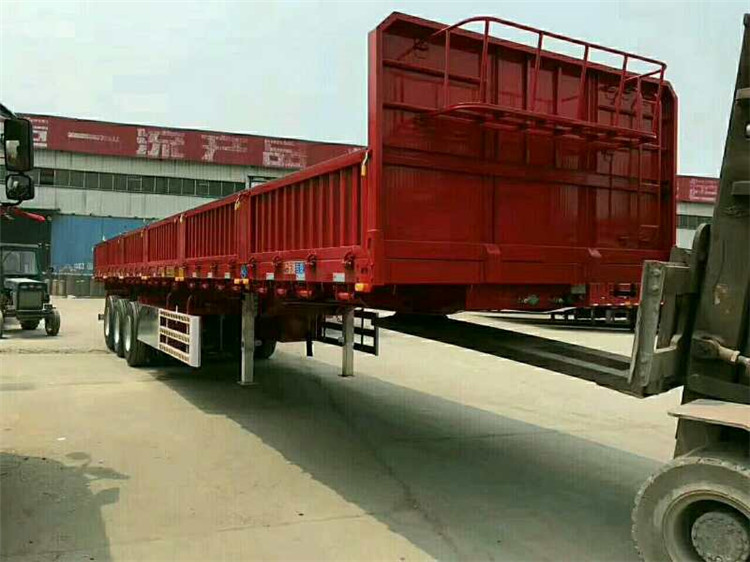 直梁标车半挂车