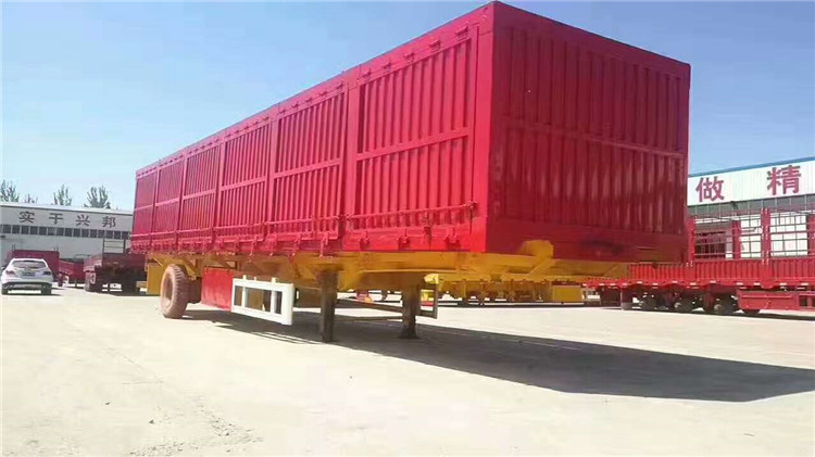 箱式半挂车