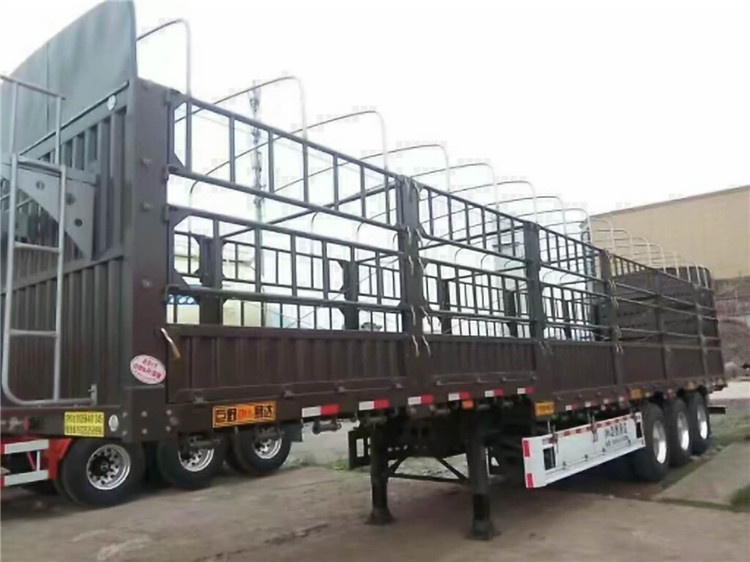 鹅颈仓栏半挂车