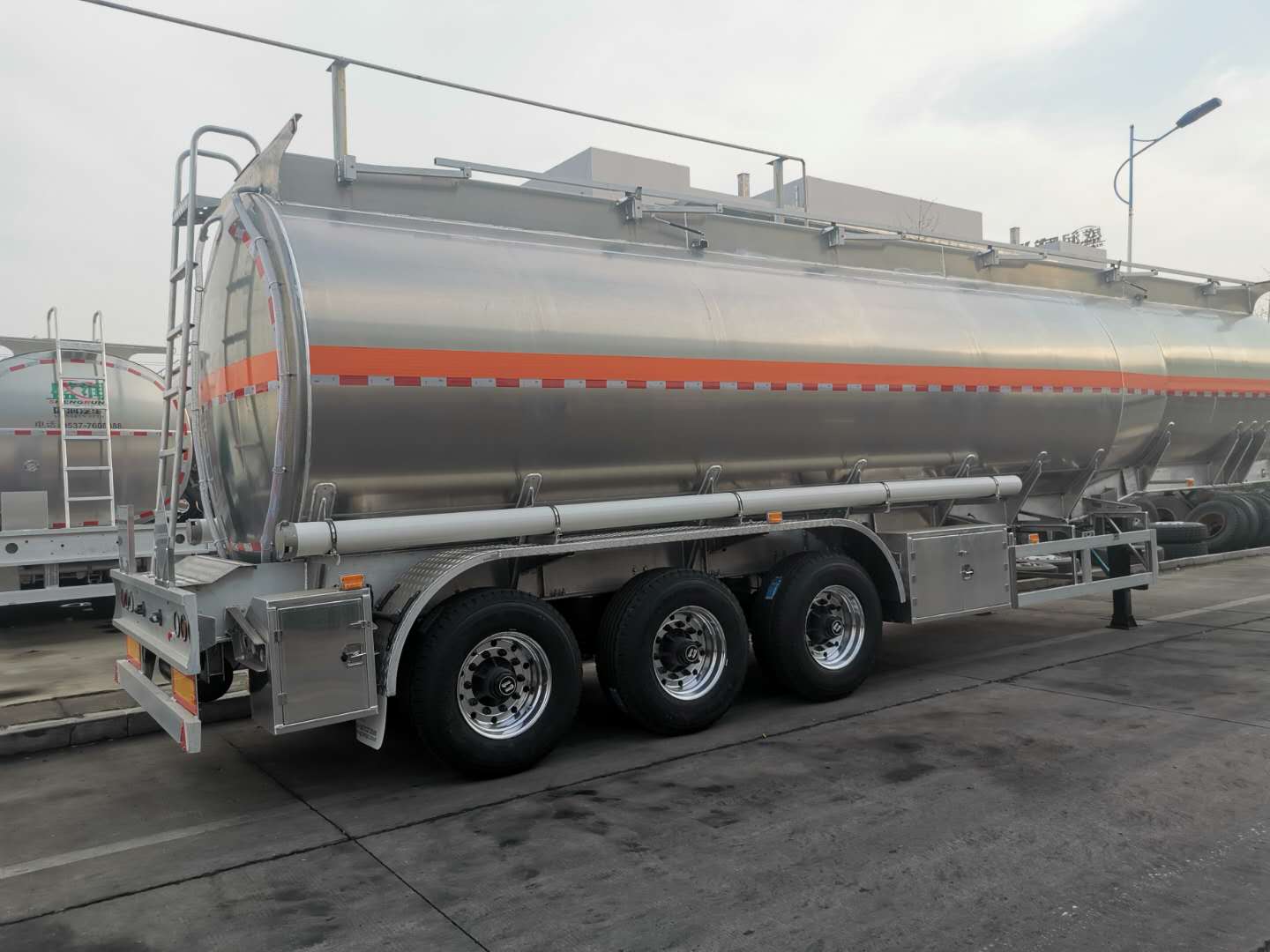 油罐半挂车